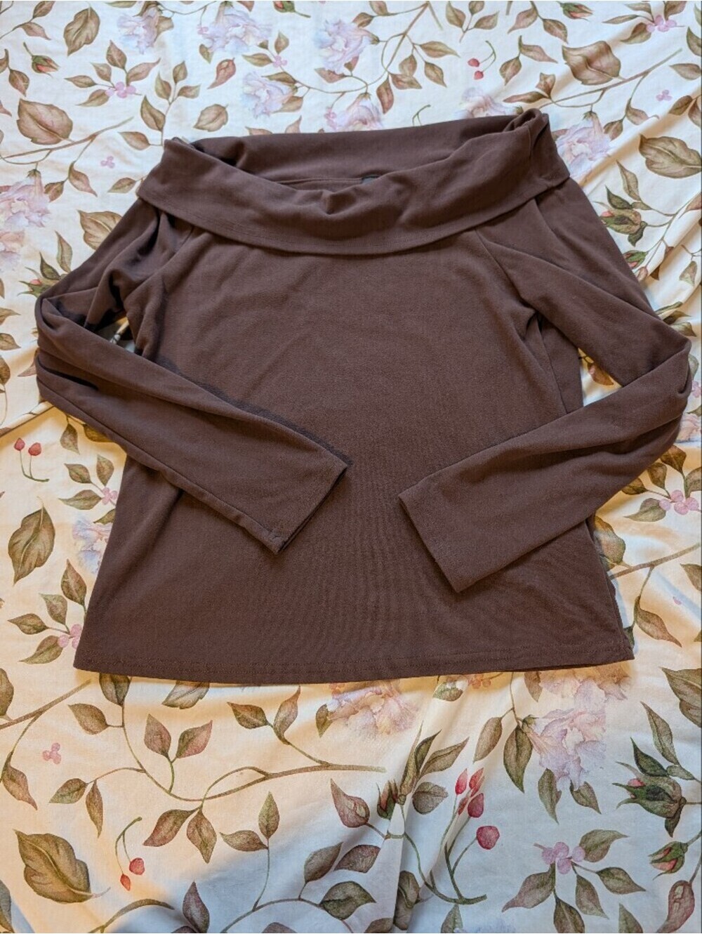 Off-the-Shoulder Long Sleeve Sweater - Brown